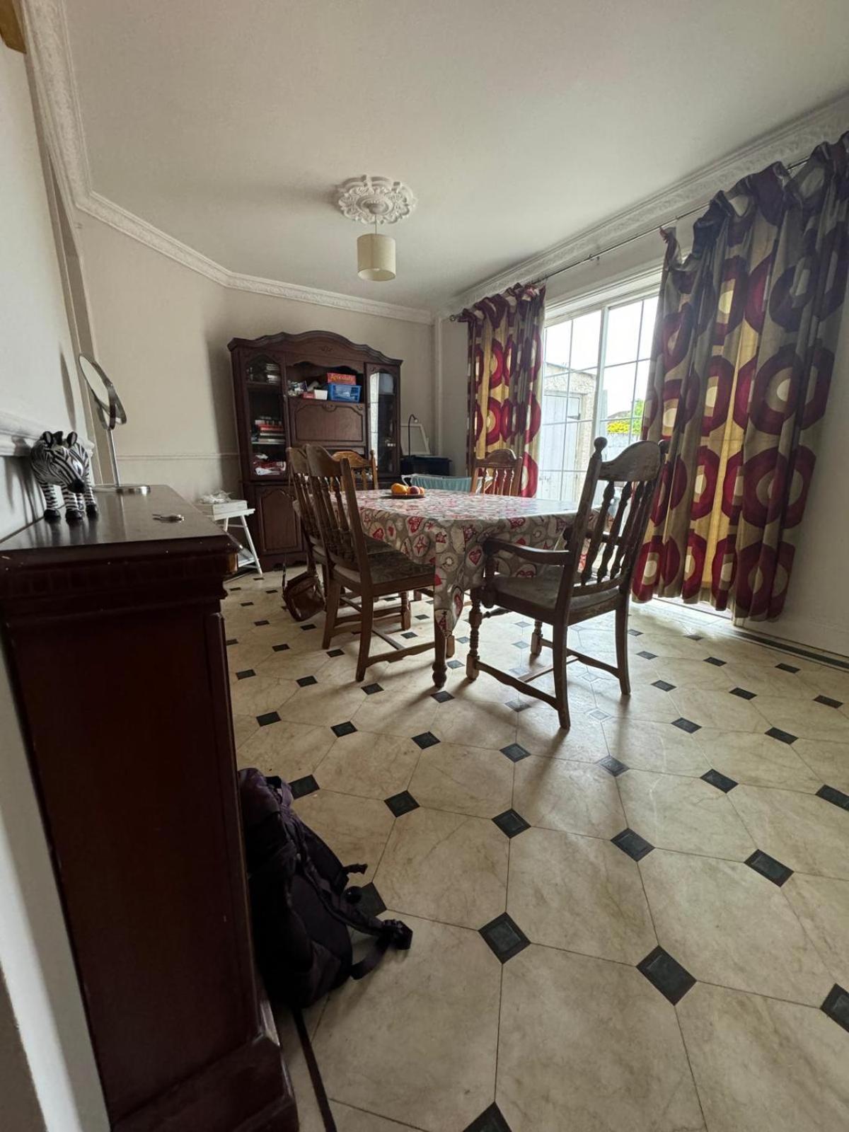 Nice Double Room Near Omni Shopping Дъблин Екстериор снимка